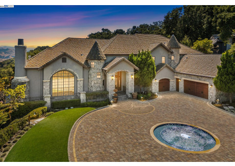 Dom na sprzedaż - 109 Castlewood Drive Pleasanton, Usa, 790 m², 3 998 000 USD (15 352 320 PLN), NET-101066960