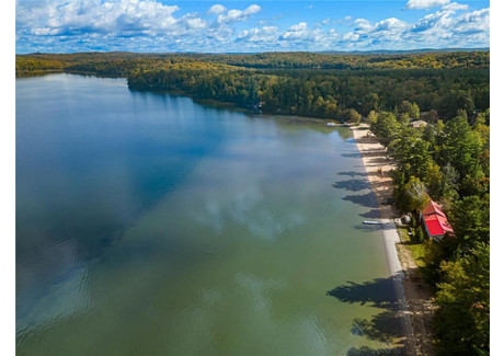 Dom na sprzedaż - 772 Bernard Lake Road Parry Sound, Kanada, 107 m², 543 569 USD (2 157 967 PLN), NET-101452918