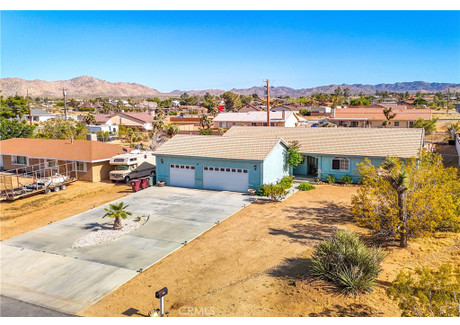 Dom na sprzedaż - 58301 Alta Mesa Drive Yucca Valley, Usa, 165 m², 419 500 USD (1 707 365 PLN), NET-100153983