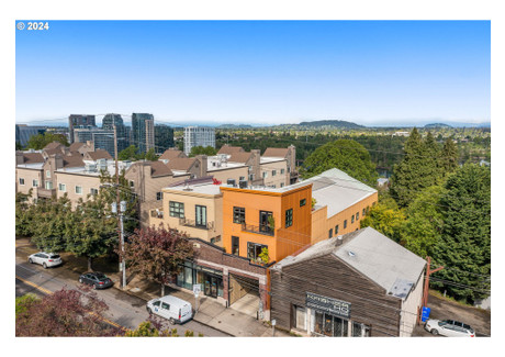 Dom na sprzedaż - 4412 CORBETT AVE Portland, Usa, 112 m², 499 000 USD (2 045 900 PLN), NET-99260674