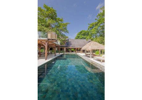 Dom na sprzedaż - Villa Nyepi Gang Penyarikan Umalas Kerobokan, Indonezja, 1999 m², 3 255 000 USD (13 312 950 PLN), NET-100182086