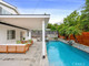 Dom na sprzedaż - 5249 Baza Avenue Woodland Hills (Los Angeles), Usa, 186 m², 1 199 000 USD (4 604 160 PLN), NET-100557773