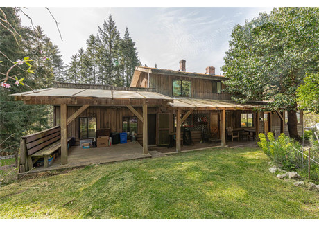 Dom na sprzedaż - 777 Beaver Point Rd Salt Spring, Kanada, 323 m², 964 100 USD (3 923 886 PLN), NET-100154036