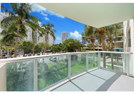 Dom do wynajęcia - 19390 Collins Ave Sunny Isles Beach, Usa, 141 m², 3000 USD (11 490 PLN), NET-100726970