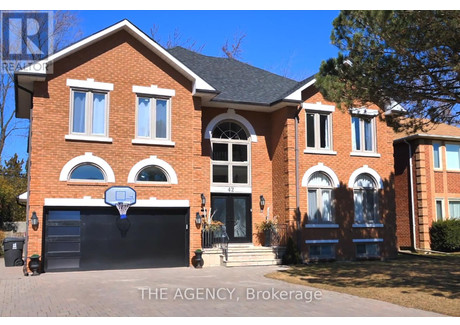 Dom na sprzedaż - 42 Grangemill Crescent Toronto (Banbury-Don Mills), Kanada, 325 m², 3 159 740 USD (12 670 556 PLN), NET-101223513