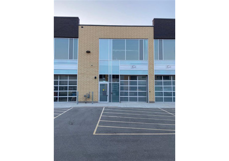 Dom na sprzedaż - 1158 King Road Burlington, Kanada, 204 m², 766 281 USD (3 141 751 PLN), NET-100152664