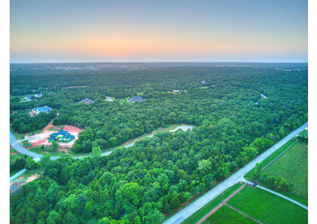 Działka na sprzedaż - 6649 James Creek Trail Edmond, Usa, 5532 m², 262 500 USD (1 068 375 PLN), NET-102955733