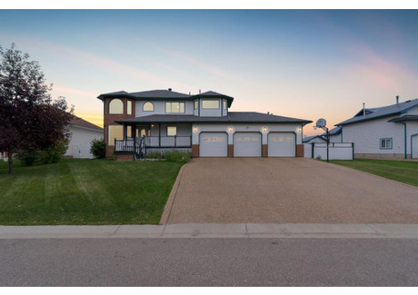 Dom na sprzedaż - 132 Westwood Drive Fort Mcmurray, Kanada, 202 m², 585 530 USD (2 383 107 PLN), NET-100957563