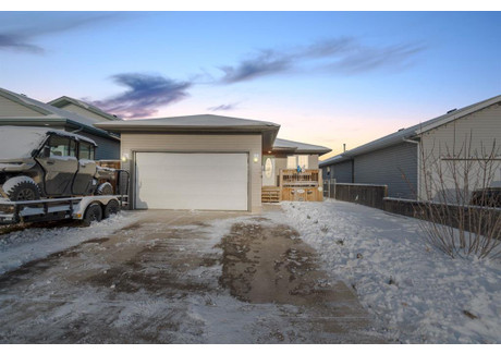 Dom na sprzedaż - 104 Swanson Crescent Fort Mcmurray, Kanada, 121 m², 335 578 USD (1 365 803 PLN), NET-102561840