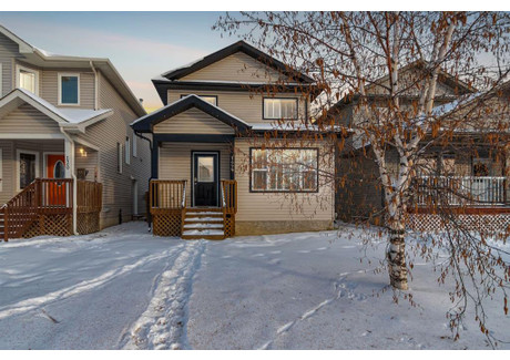 Dom na sprzedaż - 124 Fox Crescent Fort Mcmurray, Kanada, 133 m², 346 327 USD (1 409 550 PLN), NET-102561838