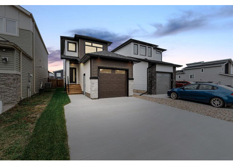 Dom na sprzedaż - 145 Athabasca Crescent Fort Mcmurray, Kanada, 132 m², 346 290 USD (1 409 402 PLN), NET-99260438