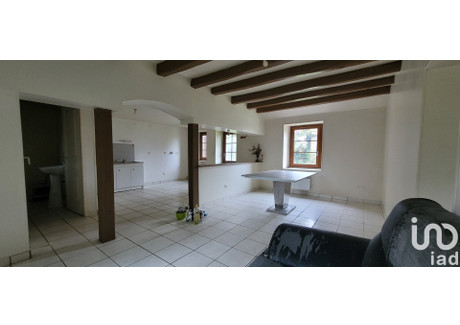 Dom na sprzedaż - Saint-Pierre-Les-Étieux, Francja, 65 m², 90 683 USD (370 892 PLN), NET-102189886