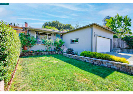 Dom na sprzedaż - 2591 Miramar Ave Castro Valley, Usa, 124 m², 949 000 USD (3 644 160 PLN), NET-100972345