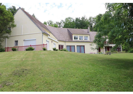 Dom na sprzedaż - Vierzon, Francja, 517 m², 712 586 USD (2 786 213 PLN), NET-98993427