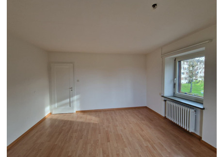 Mieszkanie do wynajęcia - Haberweidstrasse Uster, Szwajcaria, 60 m², 1891 USD (7735 PLN), NET-102338137