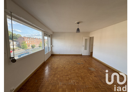 Mieszkanie na sprzedaż - Douai, Francja, 100 m², 104 756 USD (410 643 PLN), NET-99457790