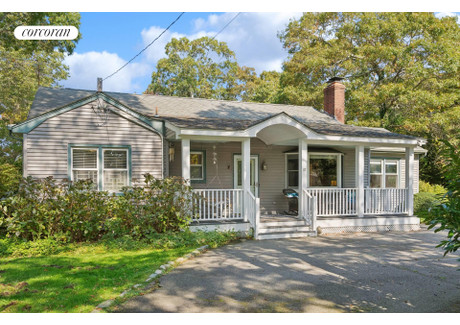 Komercyjne do wynajęcia - 27 Lynn Avenue Hampton Bays, Usa, 159,51 m², 32 000 USD (130 240 PLN), NET-100062299