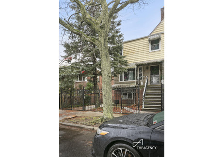 Dom na sprzedaż - 4071 Murdock Avenue Bronx, Usa, 180 m², 585 000 USD (2 380 950 PLN), NET-99376949