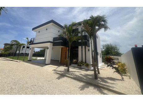 Dom na sprzedaż - QGFC+976, Sosúa 57000, Dominican Republic Sosua, Dominikana, 255 m², 385 000 USD (1 574 650 PLN), NET-100636723