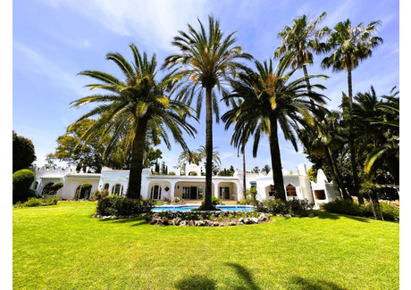 Dom na sprzedaż - El Paraiso, Estepona East Estepona, Hiszpania, 611 m², 2 105 845 USD (8 570 791 PLN), NET-102531103