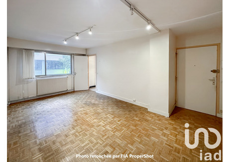 Mieszkanie na sprzedaż - Lorient, Francja, 56 m², 129 697 USD (542 135 PLN), NET-100940986