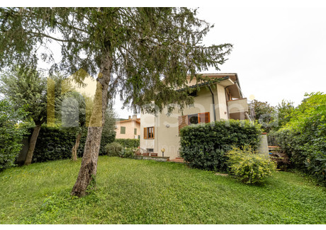 Dom na sprzedaż - Via G. Albini Grosseto, Włochy, 227 m², 366 771 USD (1 500 092 PLN), NET-101374169