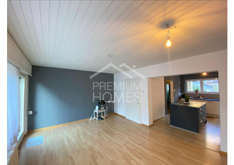 Dom na sprzedaż - Glarus, Szwajcaria, 167 m², 741 540 USD (3 040 313 PLN), NET-102817831