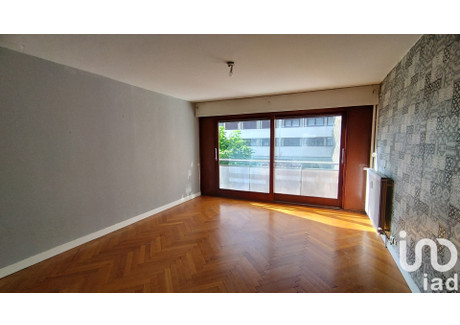 Mieszkanie na sprzedaż - Oyonnax, Francja, 72 m², 68 585 USD (280 511 PLN), NET-101117611