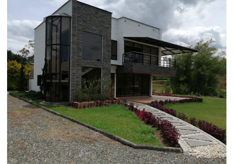 Dom na sprzedaż - El Carmen de Viboral, Antioquia, Colombia El Carmen De Viboral, Kolumbia, 272 m², 319 982 USD (1 327 927 PLN), NET-102250387