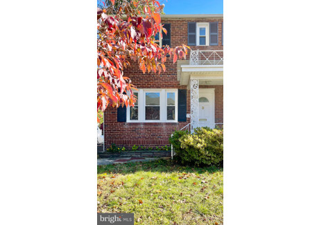 Dom do wynajęcia - 417 S Veitch Street, Arlington County, VA Arlington, Usa, 99,5 m², 2850 USD (11 600 PLN), NET-102885143