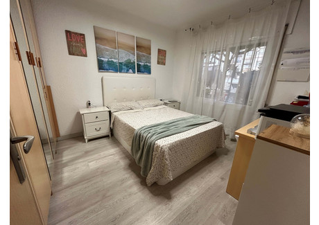 Mieszkanie na sprzedaż - Barcelona, Hiszpania, 61 m², 227 733 USD (945 092 PLN), NET-103117793