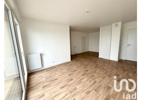 Mieszkanie na sprzedaż - Liffre, Francja, 64 m², 242 141 USD (1 004 884 PLN), NET-102665118