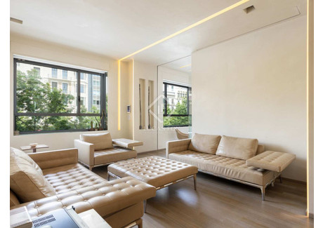 Mieszkanie na sprzedaż - Barcelona, Hiszpania, 79 m², 971 657 USD (3 828 328 PLN), NET-89155310