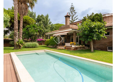 Dom do wynajęcia - Castelldefels, Hiszpania, 351 m², 7523 USD (30 318 PLN), NET-98816360