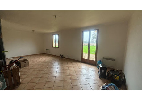 Dom na sprzedaż - Mesnils-Sur-Iton, Francja, 76,3 m², 164 766 USD (662 358 PLN), NET-101533970