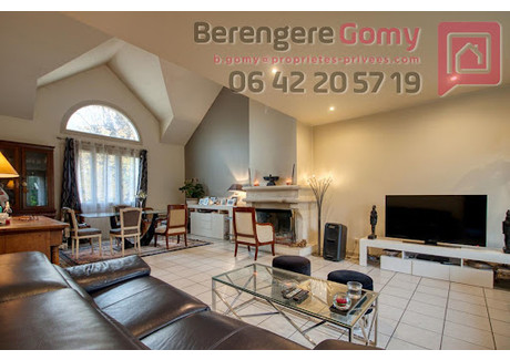 Dom na sprzedaż - Groslay, Francja, 154 m², 592 367 USD (2 422 781 PLN), NET-102262613