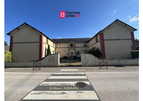 Komercyjne na sprzedaż - Saint-Julien-De-Vouvantes, Francja, 430 m², 484 687 USD (2 011 453 PLN), NET-102943179