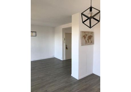 Mieszkanie na sprzedaż - Aix-En-Provence, Francja, 67 m², 249 500 USD (1 022 950 PLN), NET-103105790