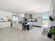 Dom na sprzedaż - Entraigues-Sur-La-Sorgue, Francja, 201 m², 808 130 USD (3 184 034 PLN), NET-96087529
