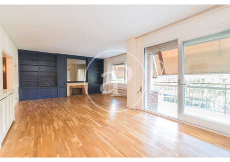 Mieszkanie do wynajęcia - Barcelona, Hiszpania, 139 m², 2936 USD (11 569 PLN), NET-97314672