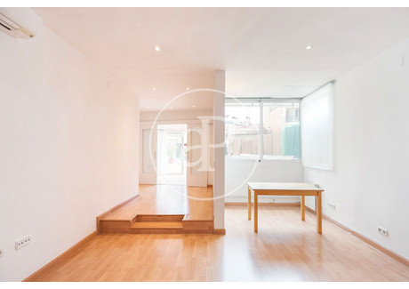 Mieszkanie na sprzedaż - Barcelona, Hiszpania, 102 m², 775 398 USD (2 985 283 PLN), NET-98851561