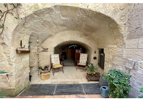 Mieszkanie na sprzedaż - Uzes, Francja, 156 m², 922 966 USD (3 784 162 PLN), NET-103082378