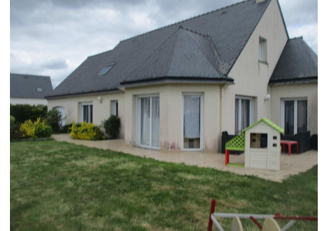 Dom na sprzedaż - Route de Plounevezel Plounévézel, Francja, 168 m², 298 381 USD (1 202 474 PLN), NET-97851390