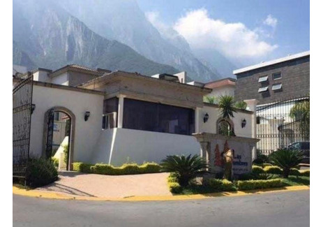 Dom na sprzedaż - Bosques de las Cumbres Monterrey, Meksyk, 430,98 m², 685 530 USD (2 810 674 PLN), NET-93984235