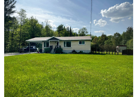 Dom na sprzedaż - 58 Ch. Corriveau, Kingsey Falls, QC J0A1B0, CA Kingsey Falls, Kanada, 107 m², 232 663 USD (953 918 PLN), NET-94270463