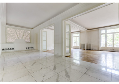 Mieszkanie na sprzedaż - Paris, Francja, 278 m², 3 474 275 USD (14 209 786 PLN), NET-102235581