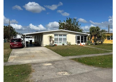 Dom na sprzedaż - 21242 GLENDALE AVENUE Port Charlotte, Usa, 79,06 m², 174 900 USD (717 090 PLN), NET-101921537