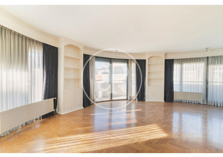 Mieszkanie na sprzedaż - Valencia Capital, Hiszpania, 368 m², 1 845 278 USD (7 215 036 PLN), NET-95664104