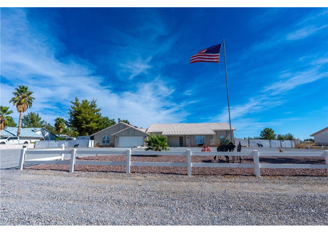 Dom na sprzedaż - 3581 Pahrump Valley Boulevard Pahrump, Usa, 218,14 m², 525 000 USD (2 136 750 PLN), NET-101980949