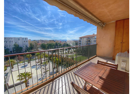 Mieszkanie na sprzedaż - Aix-En-Provence, Francja, 84 m², 534 419 USD (2 105 611 PLN), NET-96079046